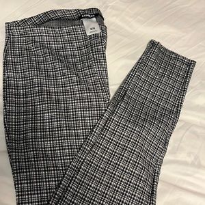 Express checked black and white leggings size M